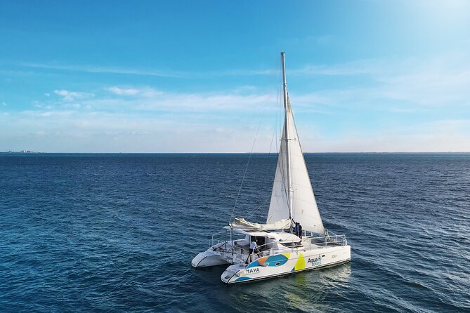 Catamaran Tour to Isla Mujeres Open bar and Lunch - What the $69 price really covers