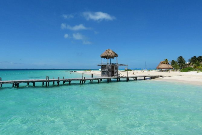 Catamaran Tour to Isla Mujeres, Open bar, Lunch, Snorkeling, Beach Club Included - The return sail to Cancun