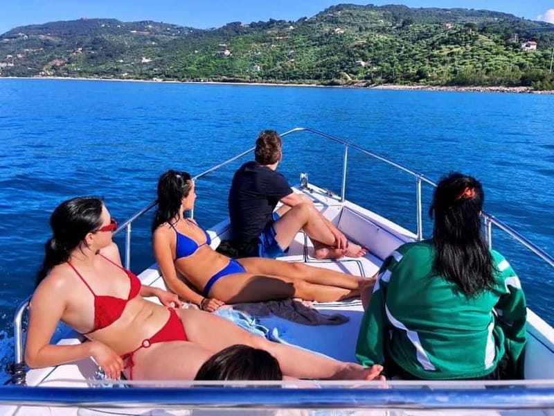 Cefalù: Mini Yacht Tour with Caves, Snorkeling, and Open Bar Aperitif - Key points at a glance