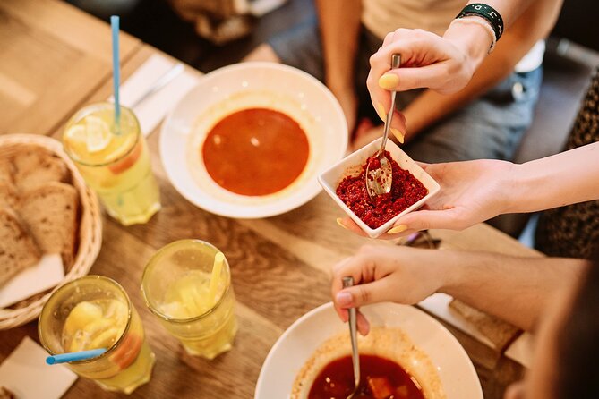 Central Budapest Food Walking Tour with Drinks Included - The drinks: beer, wine, pálinka, and Tokaji