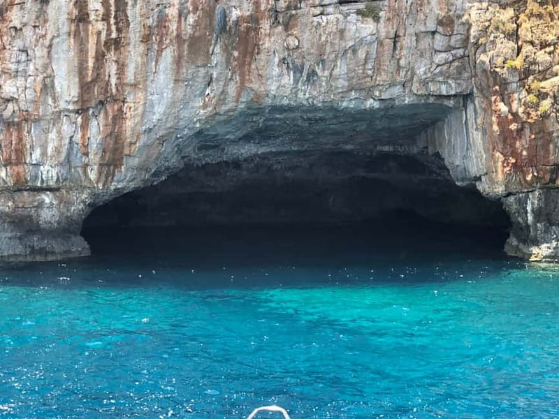 Chania: Private Cruise with Sup Food & Unlimited Drinks - What This Souda Bay Cruise Is Really Like