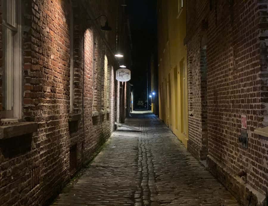 Charleston: Spirits & Spirits Haunted Pub Crawl - The Griffon adds another stop for local stories