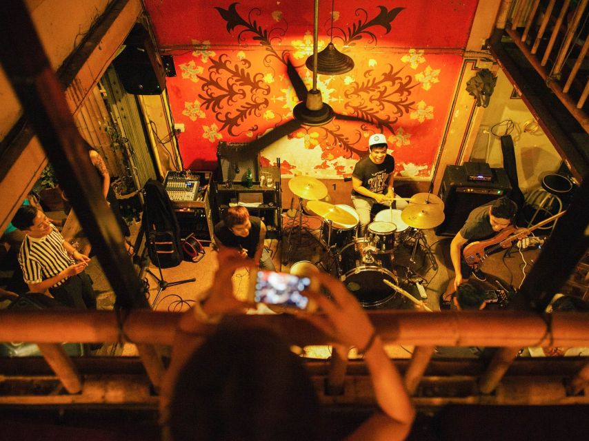 Chiang Mai: Chiang Mai Bar Hopping Guided Night Tour - Key points to know before booking