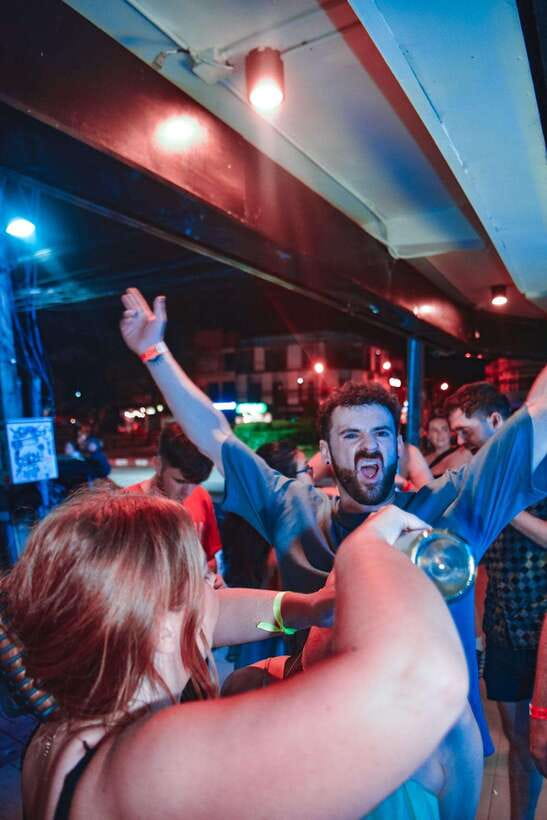 Chiang Mai Pub Crawl: The Best Nightlife in Town! - Who will enjoy this most