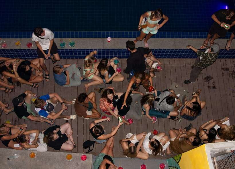 Chiang Mai Pub Crawl: The Best Nightlife in Town! - Practical advice for making the night better