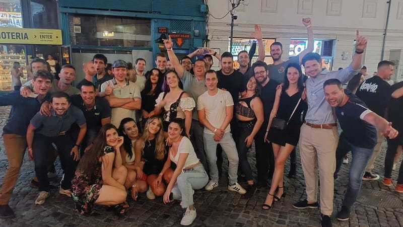 Cluj-Napoca: Weekend Pub Crawl - Meeting at Piata Unirii and getting started