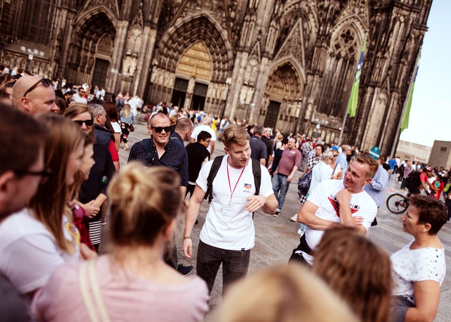 Cologne: Brewery Tour with 3 Kölsch Beer Tastings - Heumarkt and the final brewery stop