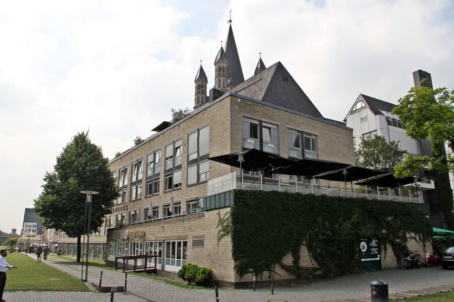 Cologne: Brewery Tour with Kölsch and Halven Hahn - Meeting at Kreuzblume Near Cologne Cathedral