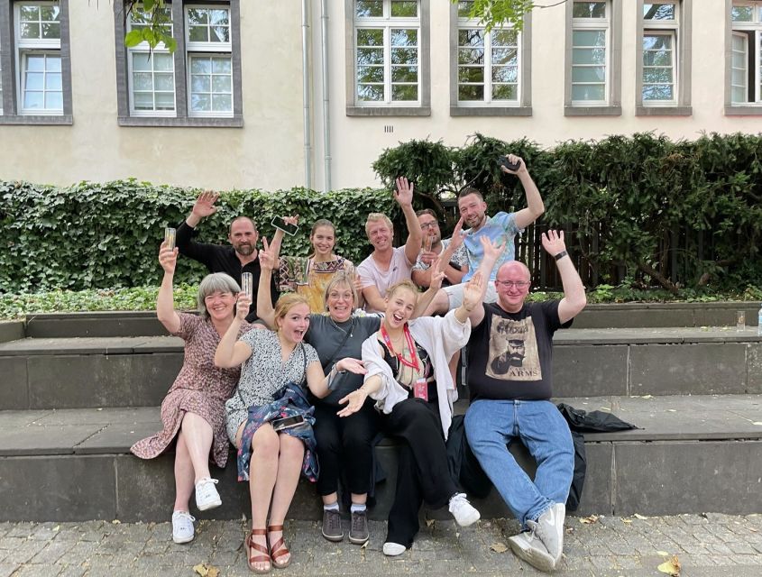 Cologne: Old Town Beer History Tour - Four beerhouses, four chances to settle into Cologne