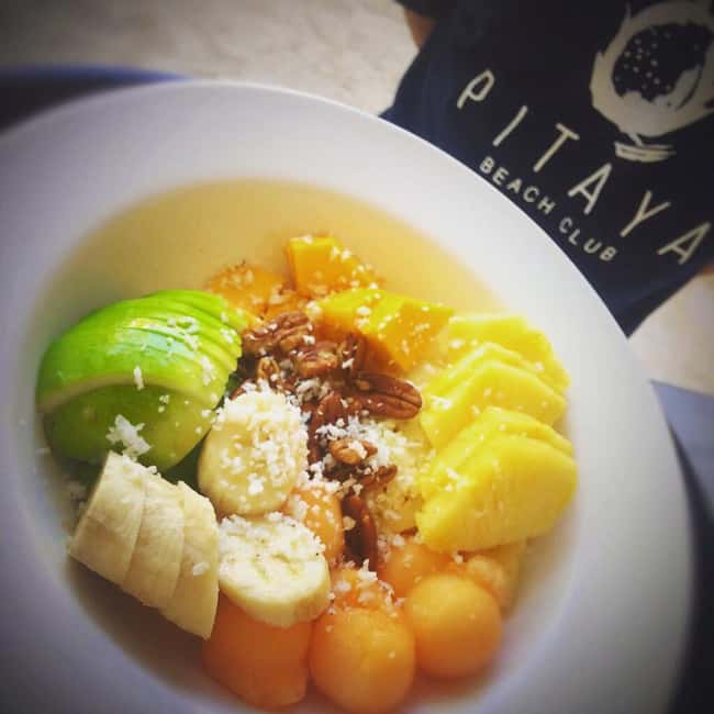 Costa Maya: Beach with Open Bar, Massage, Lunch & Snorkeling - Lunch at Pitaya: simple and useful