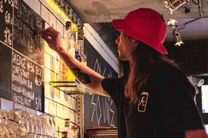 Craft Beer Tipsy Tour in Barcelona - The first craft beer bar sets the tone
