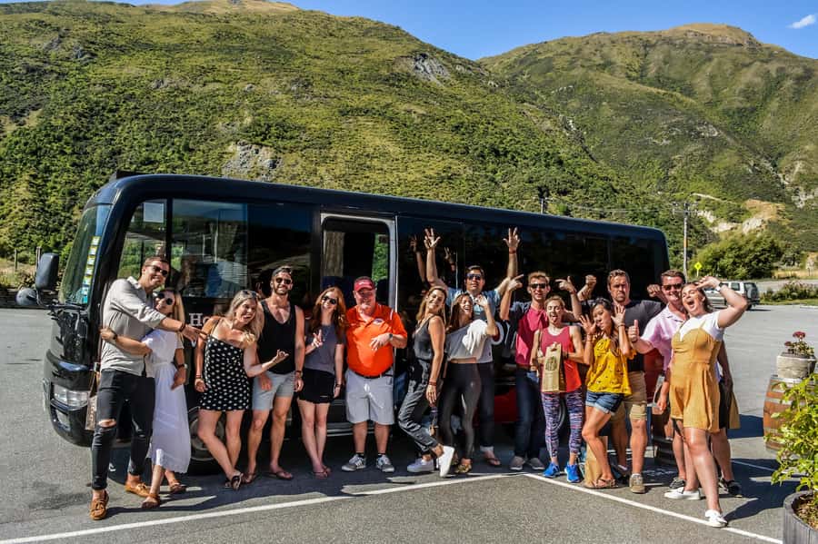 CRUISE SHIP DAYS - HOP ON HOP OFF - Wine, Beer, Food Tour - Building your own Marlborough route