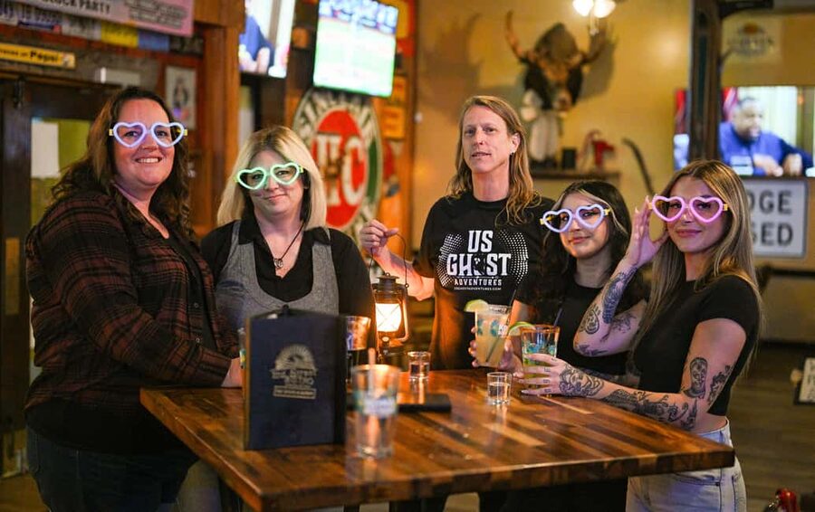 Dallas Spirits & Spirits Haunted Pub Crawl - What the Dallas haunted pub crawl is really like