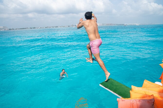 Dancer Cruise Isla Mujeres Snorkel Food and Drinks Included - Snorkeling at El Meco Reef