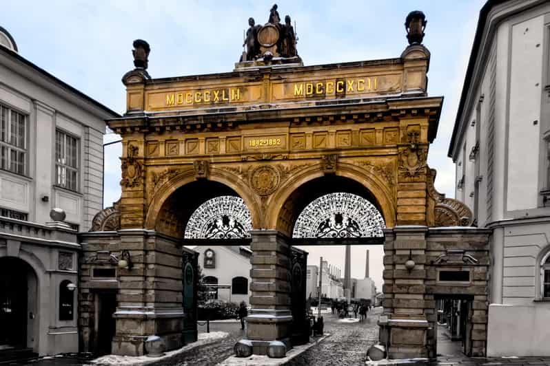 Day trip to Pilsner Urquell brewery and Bohemian glassworks - Key points to know before booking