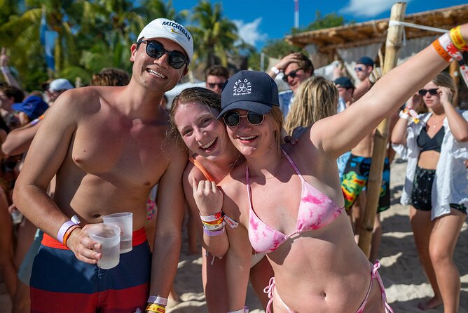 Deluxe Catamaran tour to Isla Mujeres with Open Bar and Lunch - Getting to Marina Sail Away at Km 3.5