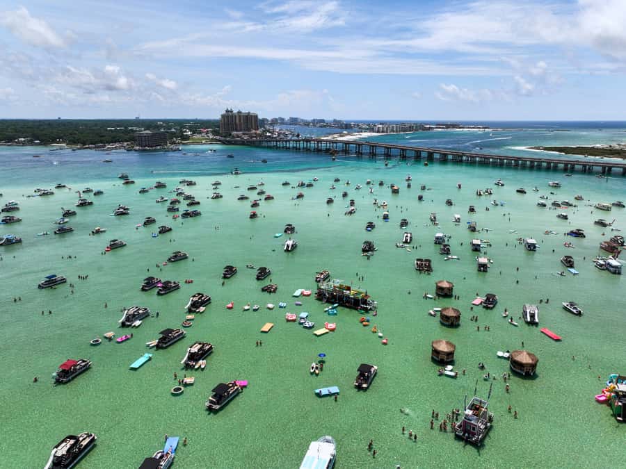 Destin: Tiki Pub Crab Island Sandbar Cruise with Waterslide - Cruising Toward Crab Island