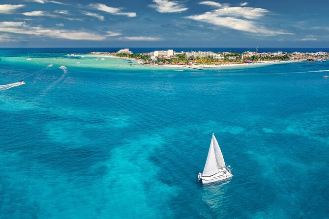 Discover Isla Mujeres: Catamaran, Snorkeling, and "Ice Bar" - Snorkeling: a short look below the surface