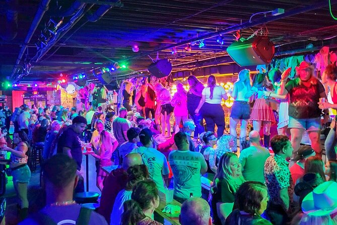 Downtown Austin VIP Bar & Club Crawl - Music, games, and the Austin nightlife angle