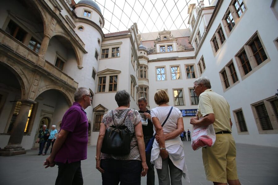 Dresden: Guided Tour with Beer Tasting - DRESDEN 1900 Museumsgastronomie: the finish