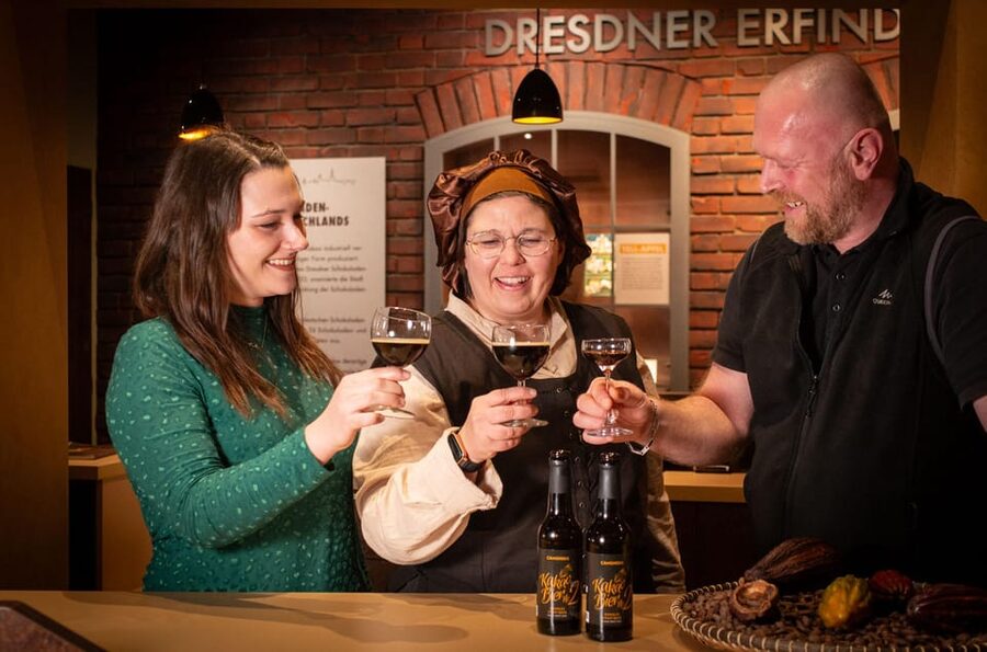 Dresden: Guided Tour with Beer Tasting - The guide can make or break this experience