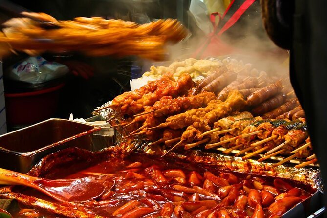 Drinking and Eating through the Alleys of Seoul - Key points to know before booking