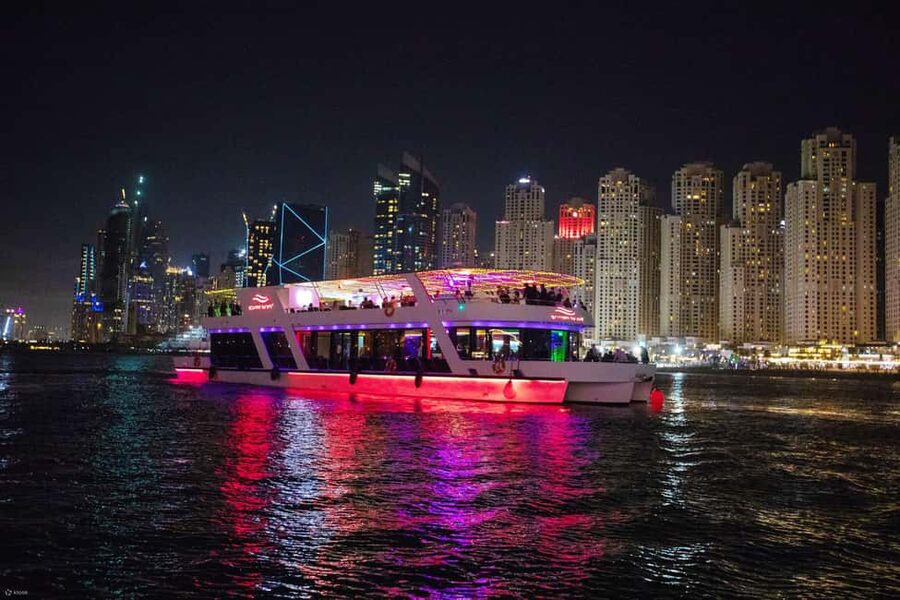 Dubai Marina Dinner Cruise – Live Show, AC & Open Bar - What the Open Bar Really Includes