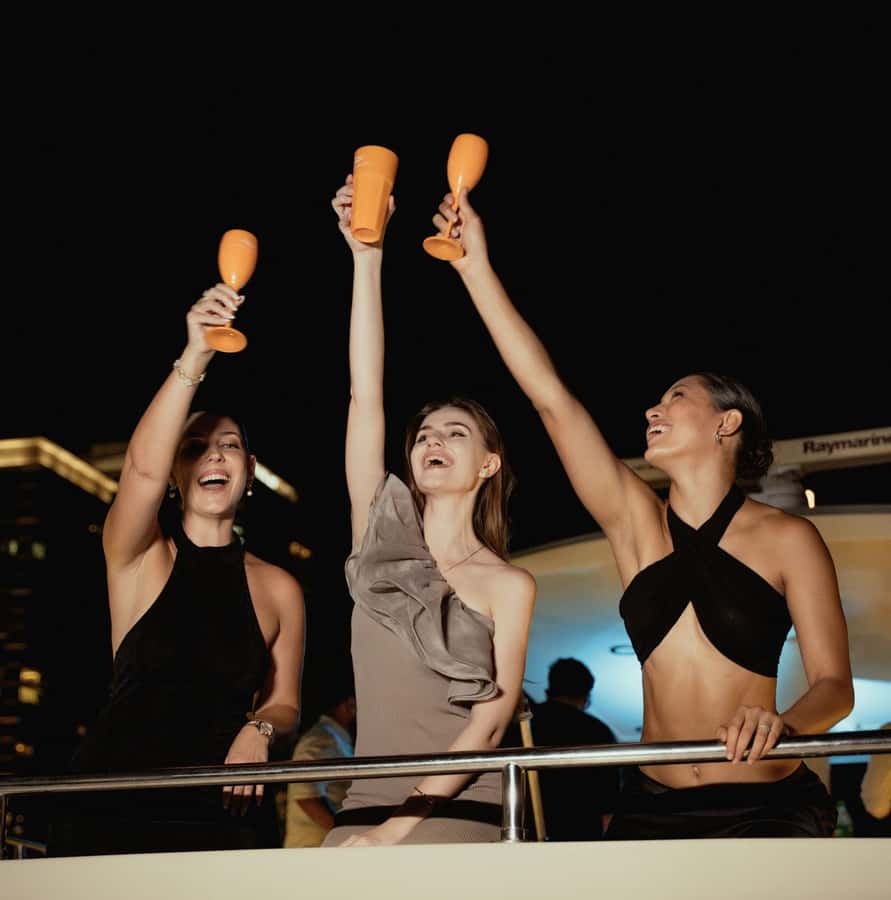 Dubai: Marina Yacht Party with BBQ, Unlimited Drinks and DJ - What this Dubai Marina yacht party is really like