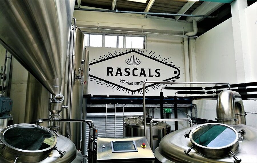 Dublin: Authentic Brewery Tour - Tasting malted barley in the Malt Room