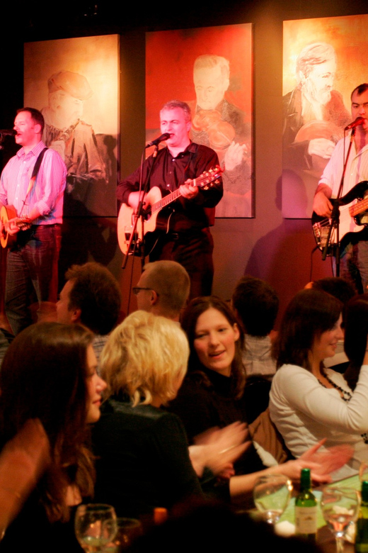 Dublin: Irish Night Show at the Merry Ploughboy Pub - The three-course dinner: useful, filling, and optional