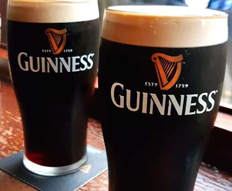 Dublin: Private Pub Tour - Stop one: learning how Dublin pubs work