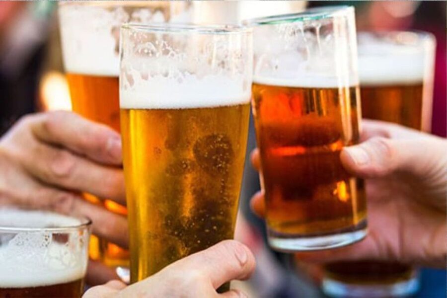 Dublin: Traditional Pubs Walking Tour with Local Guide - Why Smithfield makes a better starting point than Temple Bar