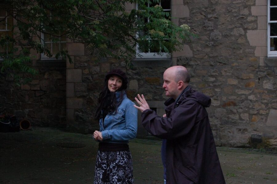 Edinburgh Literary Pub Tour with "Real-Actors" - The acting makes the information stick