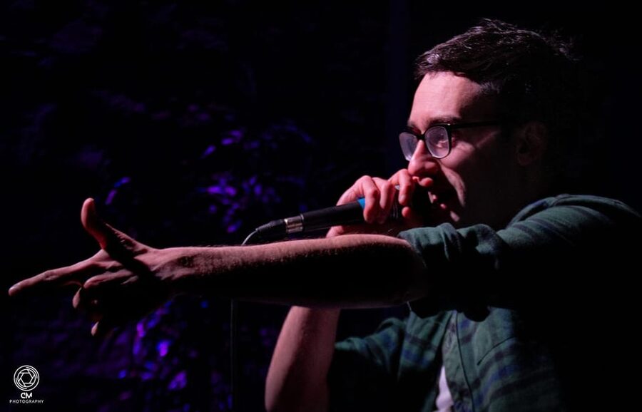Edinburgh: Scottish Comedy Night at an Old Town Cocktail Bar - Practical tips for a better evening