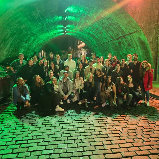 Edinburgh: Ultimate Pub Crawl Party with 7 Bars & 1 Club - Games, icebreakers, and meeting people