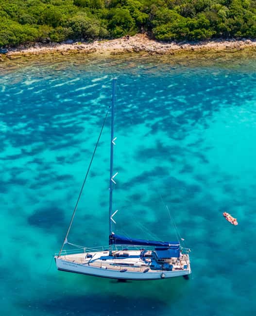Elegant Day-Sailing Tour-Lunch&Drinks included - Swimming, Snorkelling, and SUP Stops