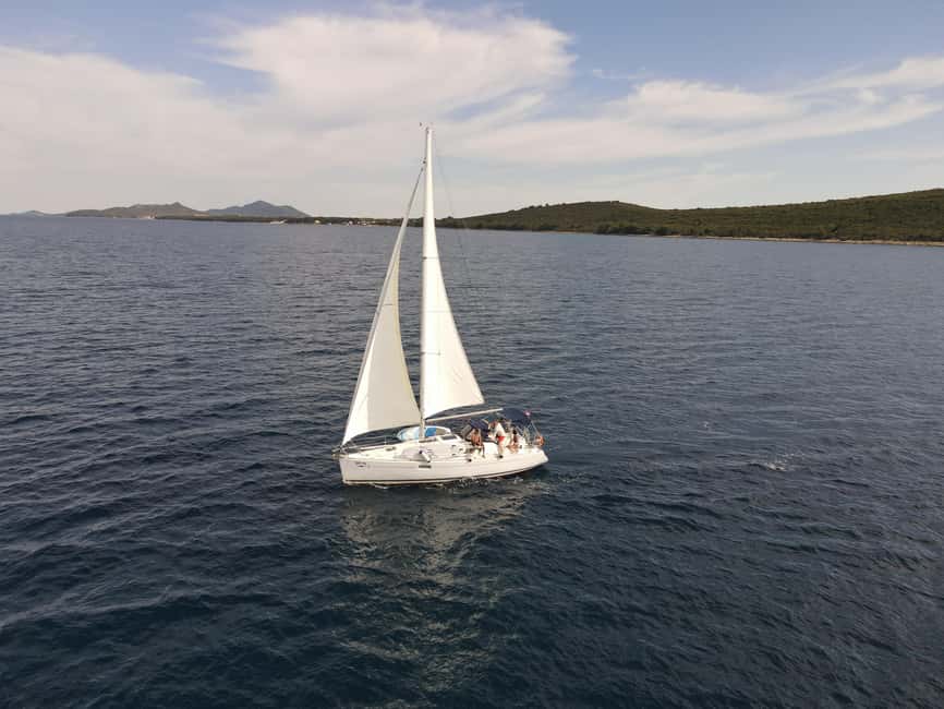 Elegant Day-Sailing Tour-Lunch&Drinks included - Is $141 a Fair Price?