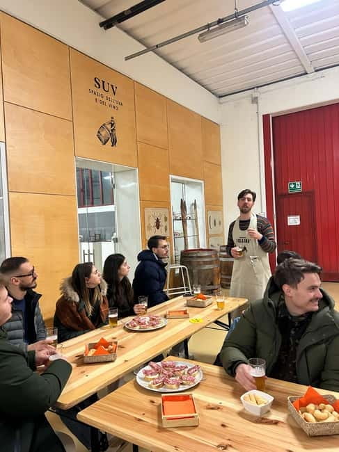 Follina: Visit to a craft brewery, 3 beers and local specialities ITA - Three beers with food from the region