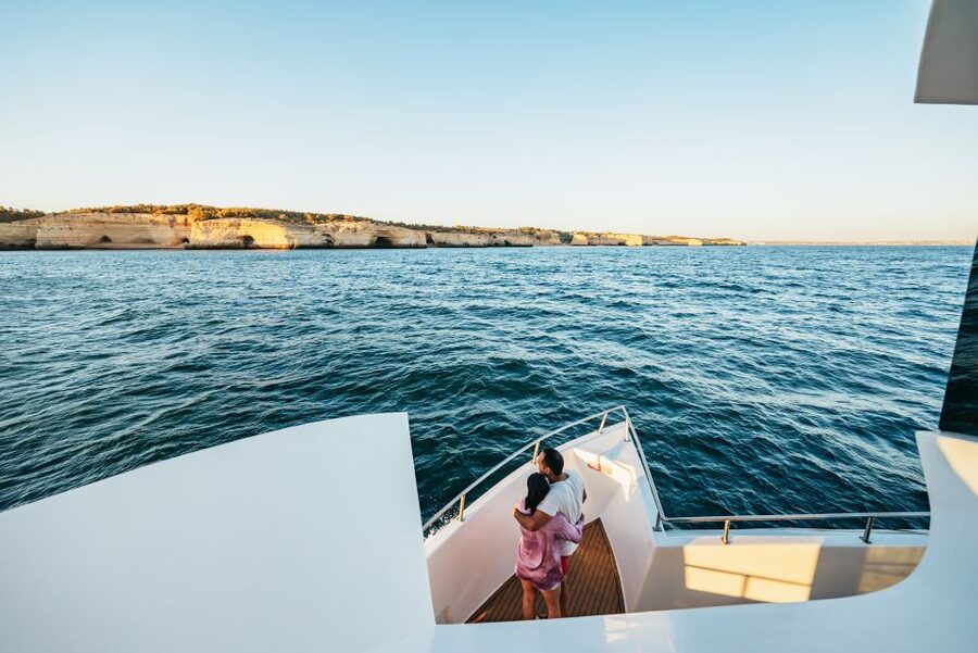 From Albufeira: Sunset Cruise and Beach BBQ with Open Bar - Coastal views near São Rafael and the beach transfer