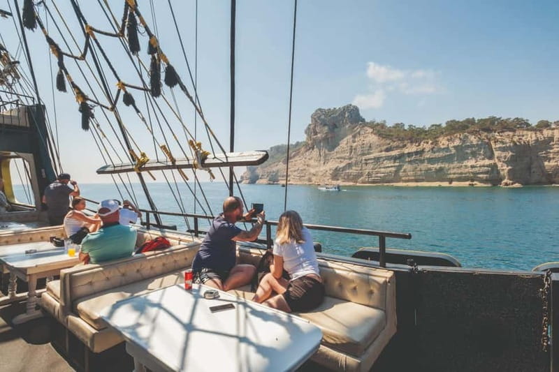 From Antalya/Kemer: All-Inclusive Party Boat with Lunch - Setting sail from Kemer Marina