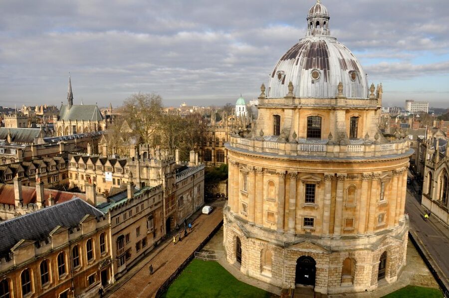 From London: Oxford, Cotswolds & Country Pub Lunch - What the guides add