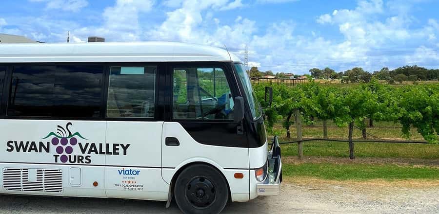 From Perth: Swan Valley Winery & Brewery Day Tour With Lunch - Leaving Perth for the Swan Valley