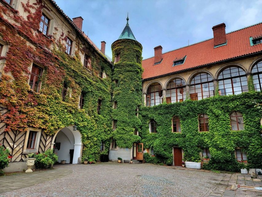 From Prague: Hike, Castle and Brewery in Bohemian Paradise - Local beer in Lomnice nad Popelkou