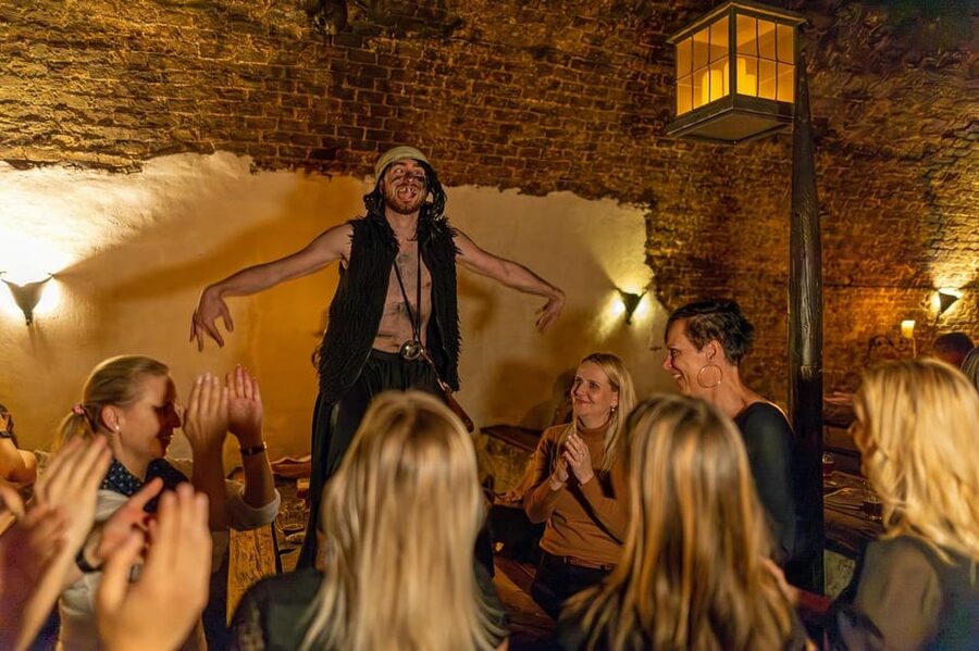 From Prague: Medieval Dinner, Show, Castle and Brewery - Dětenice Castle and the limits of a short tour
