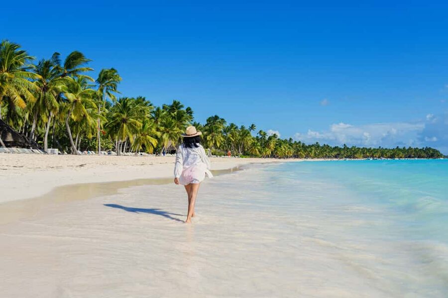 From Punta Cana: Catamaran Tour to Saona Island with Open Bar and Buffet - The early transfer to Bayahibe