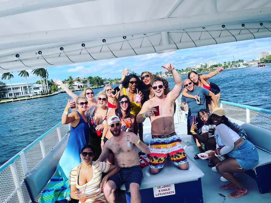 Ft. Lauderdale: Party Boat Tour to the Sandbar with Tunes - The ride back becomes the main event