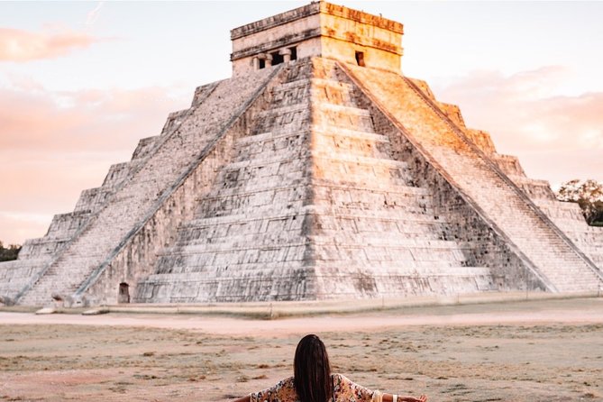 Full-Day Tour Chichen Itza, Valladolid and Cenote open bar in bus - Lunch and the open bar on the bus