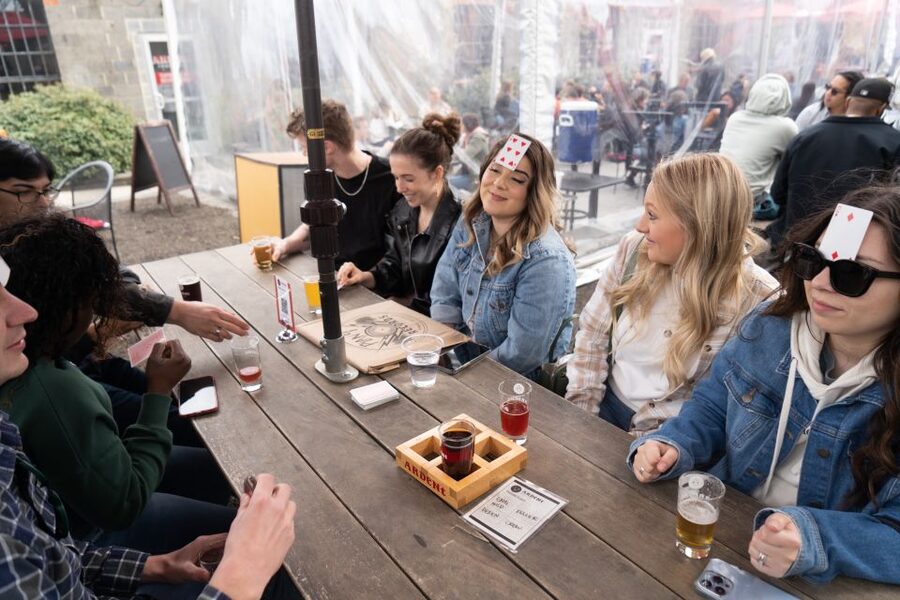 Gettysburg: Beer, Wine, and History Guided Walking Tour - Fourscore Beer Co. and the patio pause