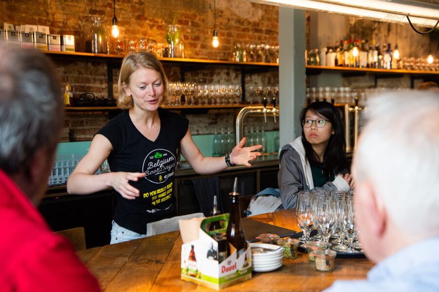 Ghent: Brewery visit + Beer Tasting tour with a Young Local - Stop three: more than 300 Belgian beers