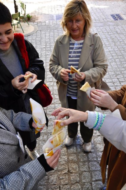 Girona Evening Food Tour & Tapas Bar Experience - What makes this Girona food tour worth your evening